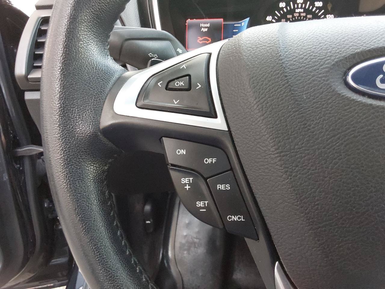 Used 2017 Ford Fusion Titanium AWD/4WD image 24