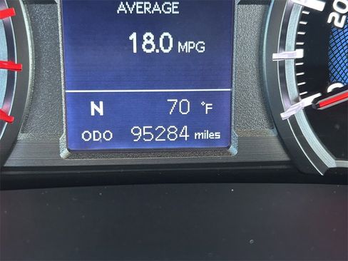 Used 2018 Toyota 4Runner SR5 Premium image 28