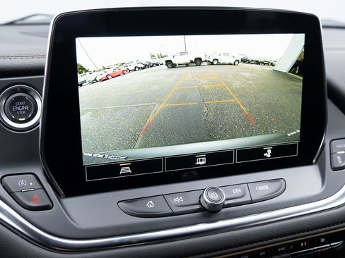 Used 2024 Chevrolet Blazer Premier image 4