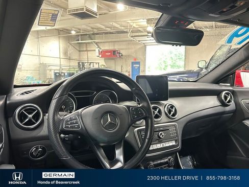 Used 2019 Mercedes-Benz CLA 250 4MATIC image 15