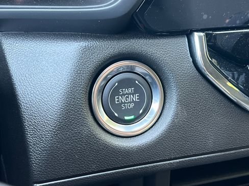 New 2025 Chevrolet Colorado Trail Boss w/ Midnight Edition image 24