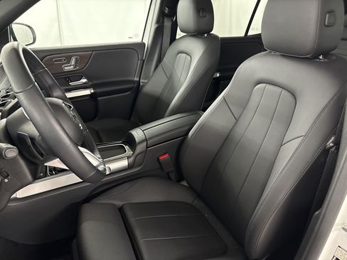 Certified 2026 Mercedes-Benz GLB 250 image 5