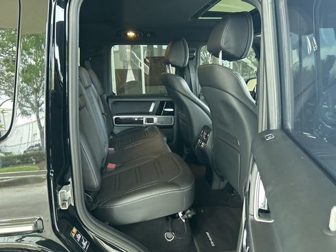 Used 2021 Mercedes-Benz G 550 w/ AMG Line image 34