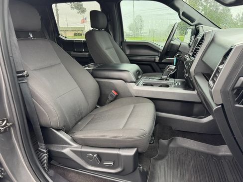 Used 2018 Ford F150 XLT w/ Equipment Group 302A Luxury AWD/4WD image 22