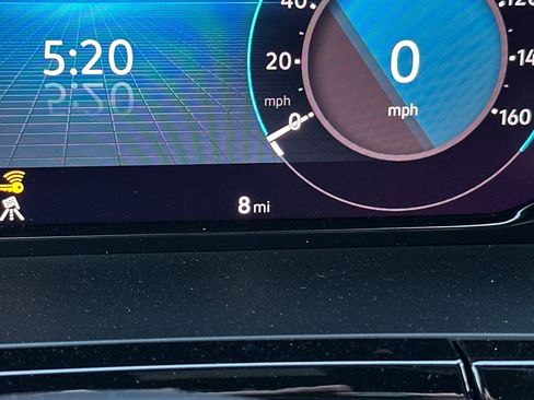 New 2026 Volkswagen Atlas Cross Sport SE image 27