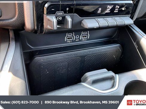 Used 2025 RAM 1500 Laramie w/ Off Road Group AWD/4WD image 23