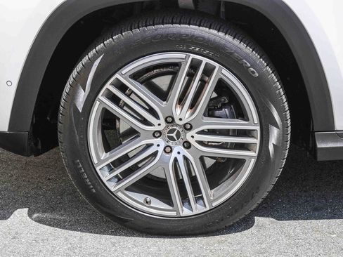 Certified 2024 Mercedes-Benz GLS 450 4MATIC image 13