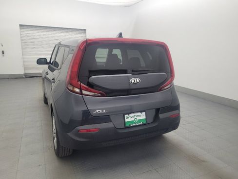 Used 2021 Kia Soul LX FWD image 5