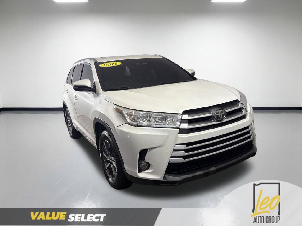 Used 2018 Toyota Highlander XLE AWD/4WD image 7