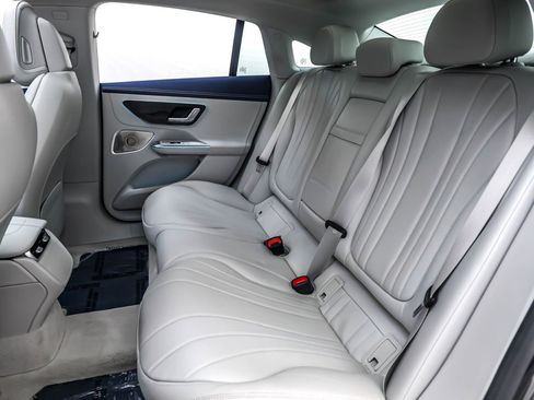 Used 2023 Mercedes-Benz EQE 350+ 4MATIC Sedan image 8