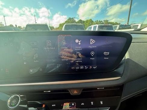 Used 2024 Buick Envision Sport Touring AWD/4WD image 16