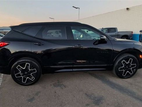 Used 2023 Chevrolet Blazer RS w/ Driver Confidence II Package image 9