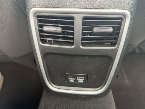 Used 2023 Dodge Charger SXT image 12