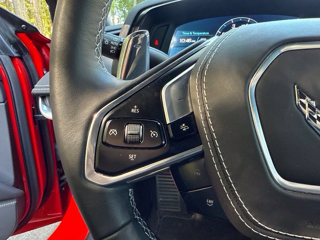 Used 2025 Chevrolet Corvette Stingray Coupe w/ Z51 Performance Package RWD image 26
