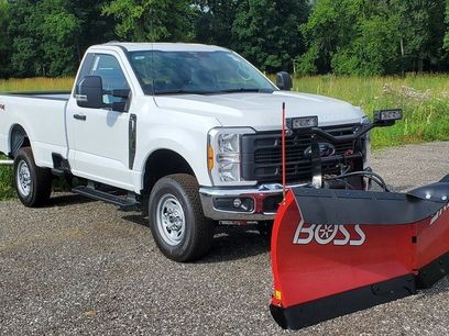 New 2025 Ford F250 XLT w/ Snow Plow Prep Package