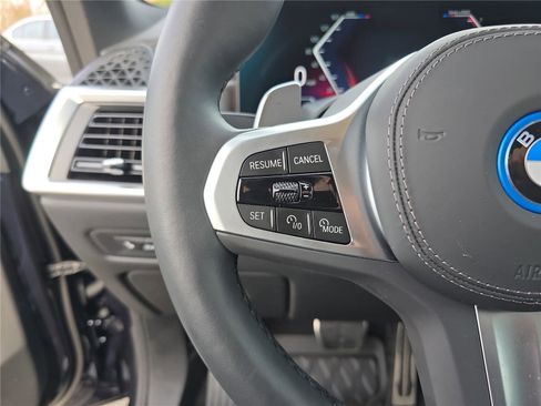 Certified 2026 BMW X5 xDrive50e w/ Executive Package image 34