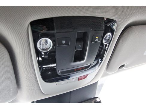 Certified 2023 Kia Sorento SX AWD/4WD image 28