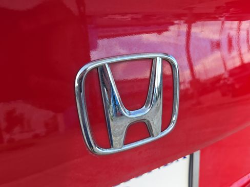 Used 2025 Honda Civic Sport image 35