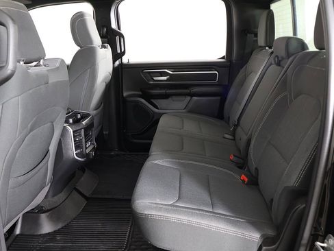 Used 2021 RAM 1500 Big Horn AWD/4WD image 32