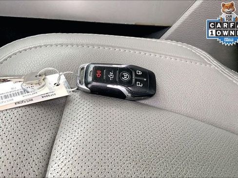 Used 2016 Ford F150 Lariat w/ Equipment Group 501A Mid image 11