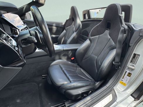 Used 2021 BMW Z4 M40i w/ Premium Package RWD image 5