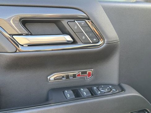 Used 2024 GMC Sierra 1500 AT4 w/ Technology Package image 29