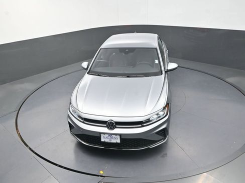 Used 2026 Volkswagen Jetta Sport FWD image 15