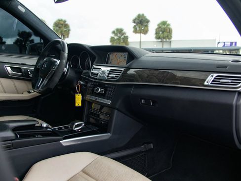 Used 2014 Mercedes-Benz E 63 AMG S-Model image 26