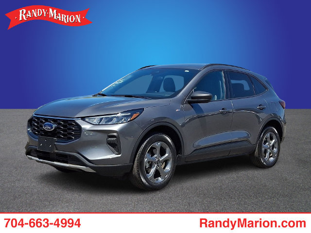 Used 2025 Ford Escape ST-Line AWD/4WD image 1