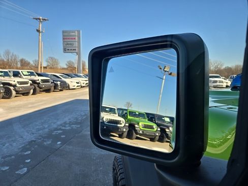 New 2026 Jeep Gladiator Mojave image 36
