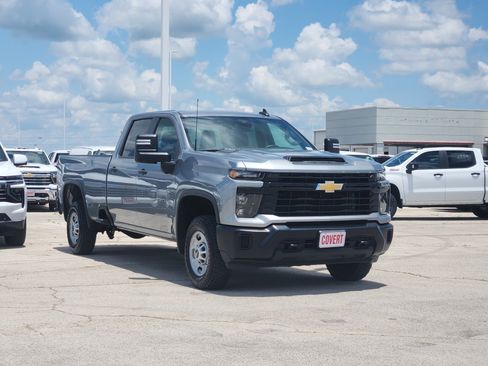 Used 2024 Chevrolet Silverado 2500 W/T w/ WT Convenience Package RWD image 3