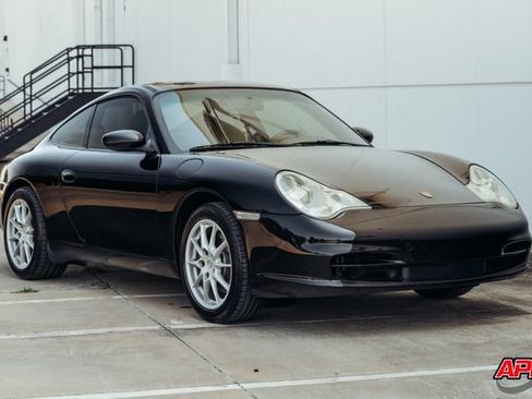Used 2004 Porsche 911 Carrera RWD image 7