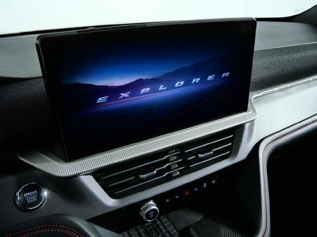 Certified 2025 Ford Explorer ST AWD/4WD image 22