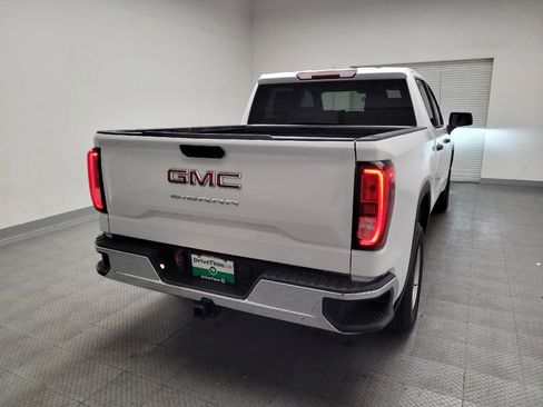 Used 2022 GMC Sierra 1500 Pro w/ Pro Value Package image 7
