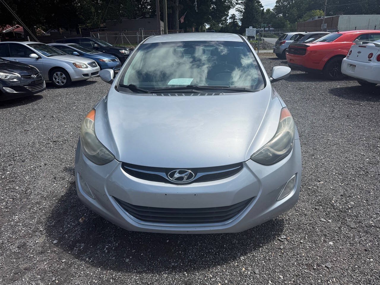 Used 2013 Hyundai Elantra GLS w/ Preferred Pkg FWD image 3