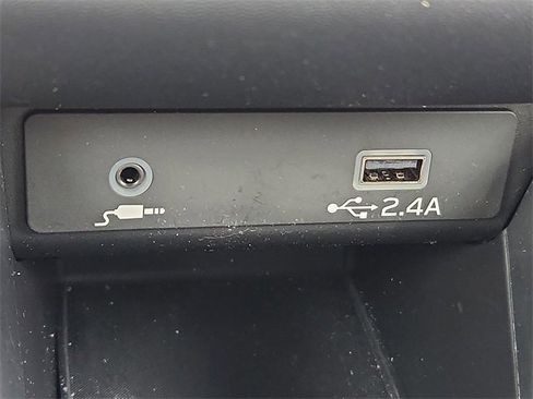 Certified 2025 Subaru Outback image 19