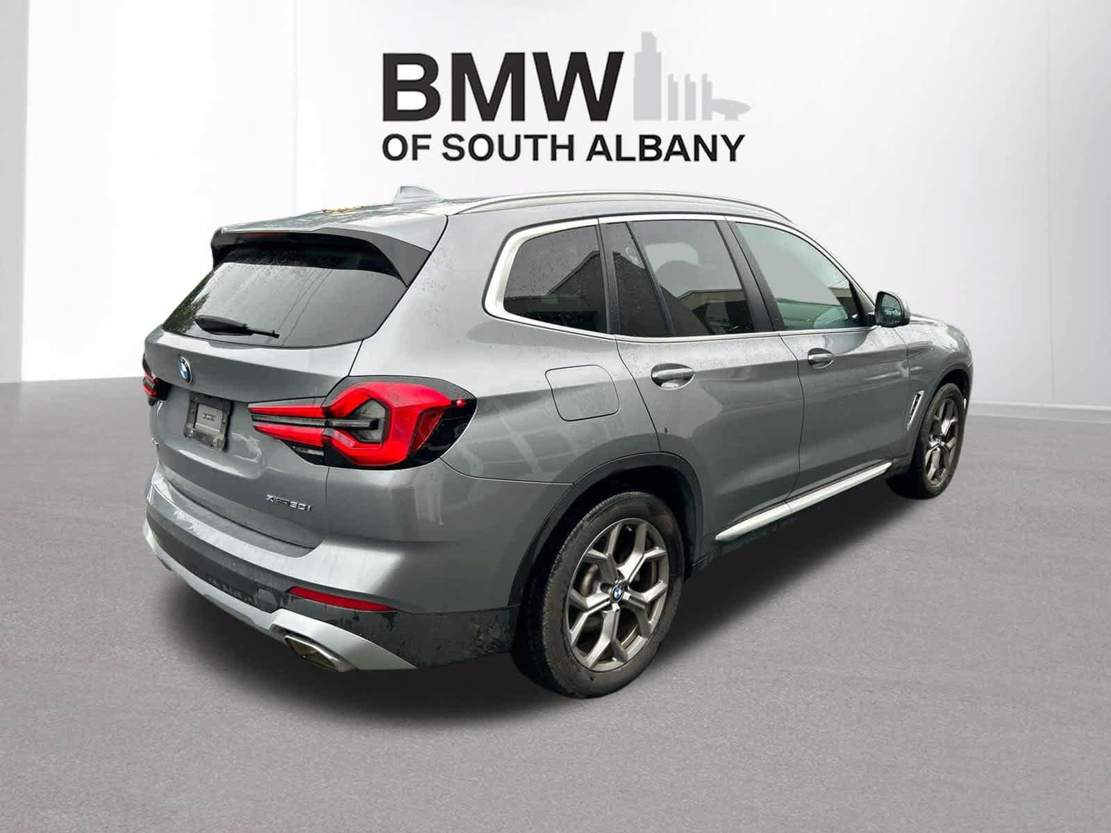 Used 2024 BMW X3 xDrive30i w/ Premium Package AWD/4WD image 9