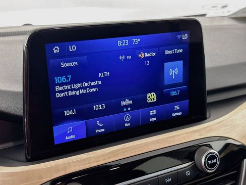 Used 2022 Ford Escape Titanium w/ Titanium Premium Package FWD image 15