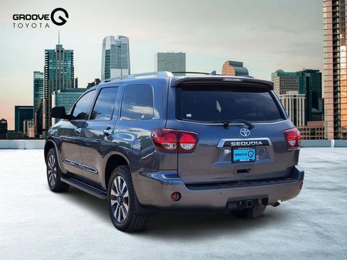 Used 2020 Toyota Sequoia Limited w/ Safety & Convenience Package AWD/4WD image 3