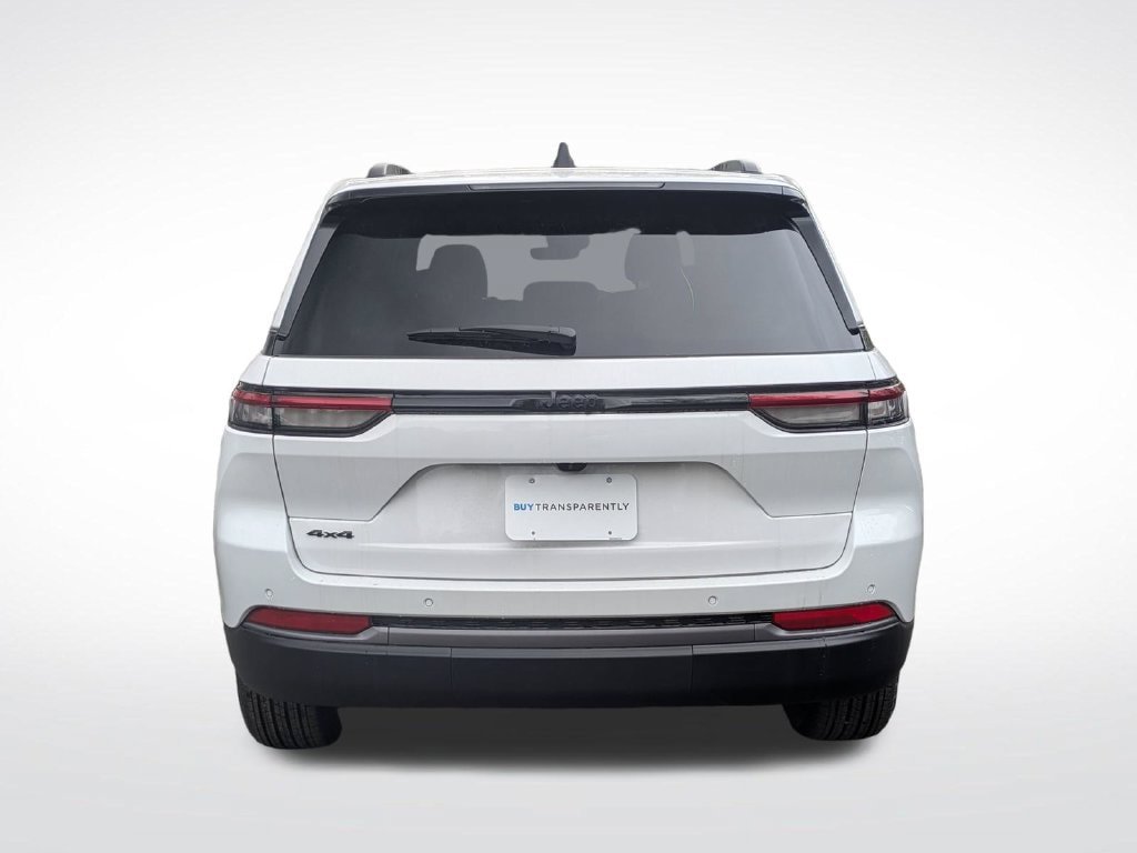 New 2026 Jeep Grand Cherokee Altitude AWD/4WD image 5