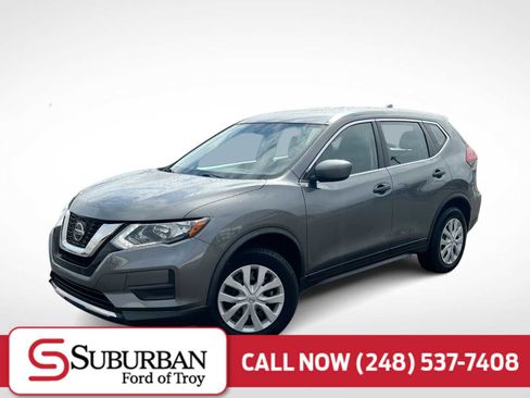 Used 2018 Nissan Rogue S image 1