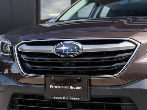 Used 2021 Subaru Outback Touring XT AWD/4WD image 14
