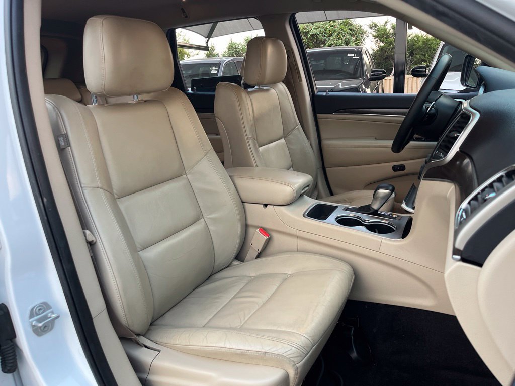 Used 2017 Jeep Grand Cherokee Limited RWD image 29