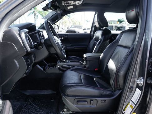 Used 2021 Toyota Tacoma TRD Pro image 19