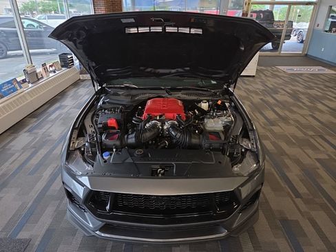Used 2025 Ford Mustang GT Premium w/ GT Performance Package RWD image 13