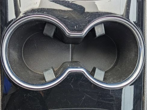 Used 2016 Ford Fusion SE image 28