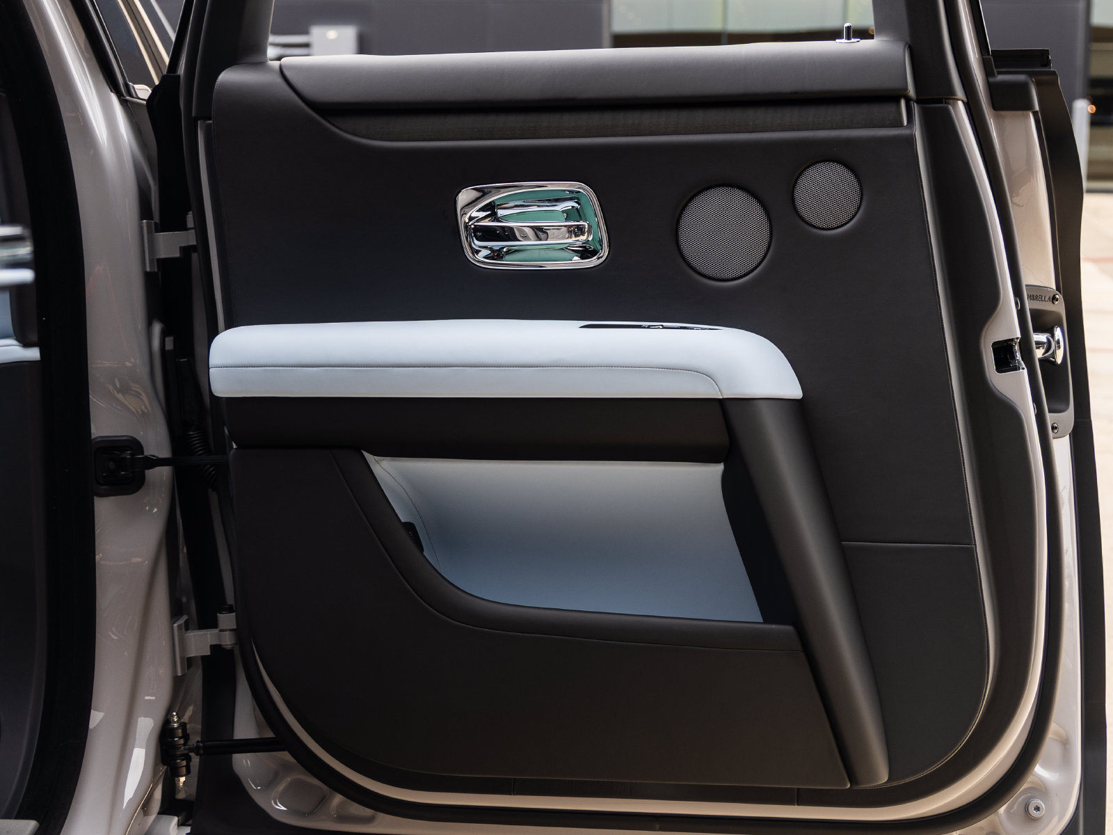 Used 2026 Rolls-Royce Ghost AWD/4WD image 42