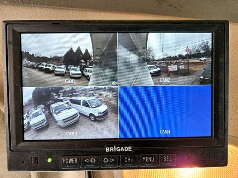 Used 2021 Chevrolet Express 3500 w/ Power Convenience Package image 42