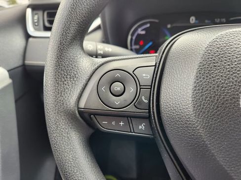 Used 2025 Toyota RAV4 LE image 26