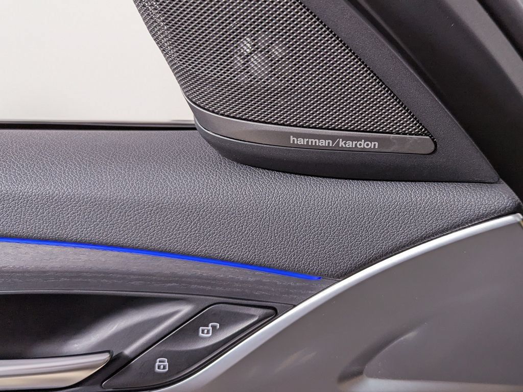 Used 2023 BMW 530i xDrive w/ Premium Package AWD/4WD image 15